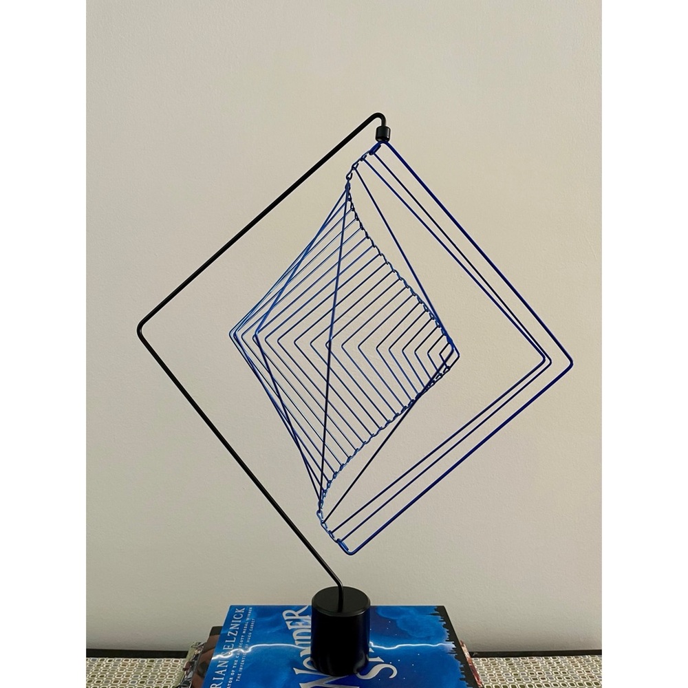 Kinetrika Square Wave mobile/toy, blue - Picture 3 of 10